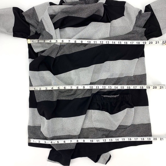 Bianca Nygard Petite Black & Silver Open Front Handkerchief Hem Cardigan, 8P - Picture 14 of 16